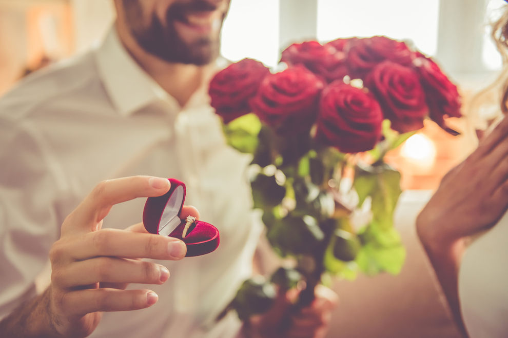 Der schönste Heiratsantrag für dein Sternzeichen Der schönste Heiratsantrag für dein Sternzeichen