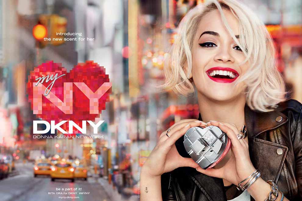 Sie ist das neue Gesicht des neuen Dufts von DKNY