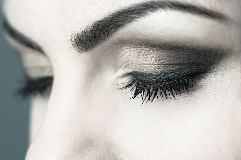 In 5 Schritten zu schönen Smokey Eyes