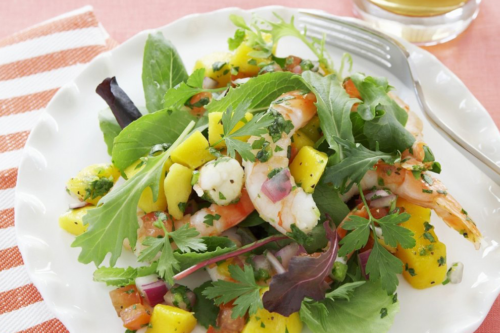 Garnelensalat mit Mango und Tomaten