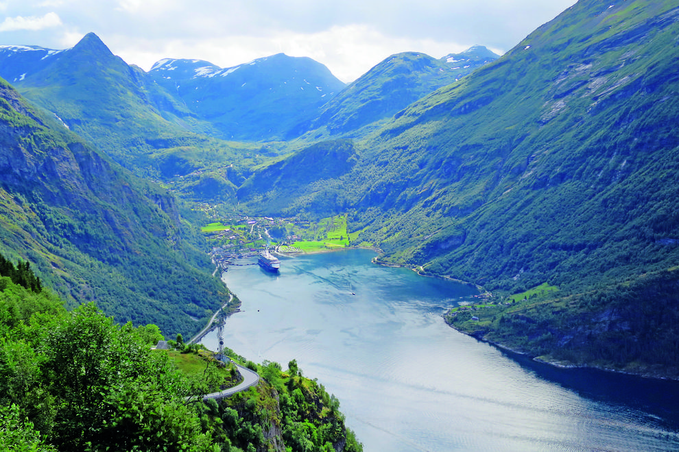 Mit dem Schiff durch Norwegen