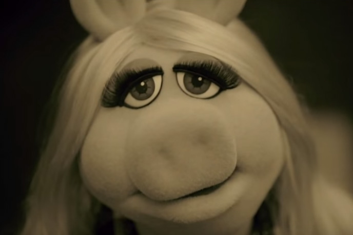 Miss Piggy covert Adele