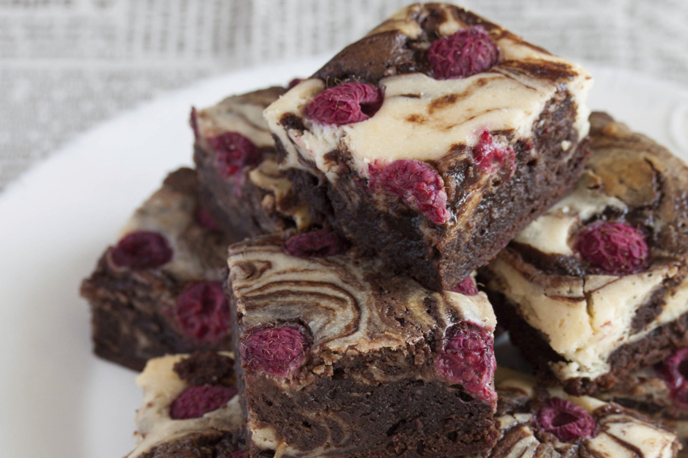 Brownies mit Frischkäse und Himbeeren