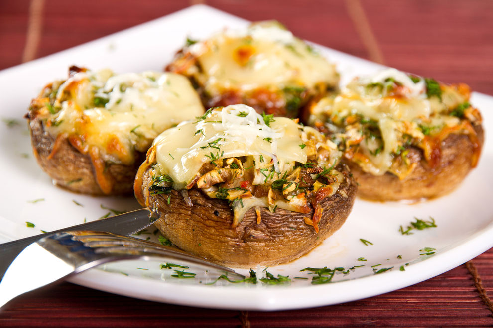 Champignons mit Quinoafüllung