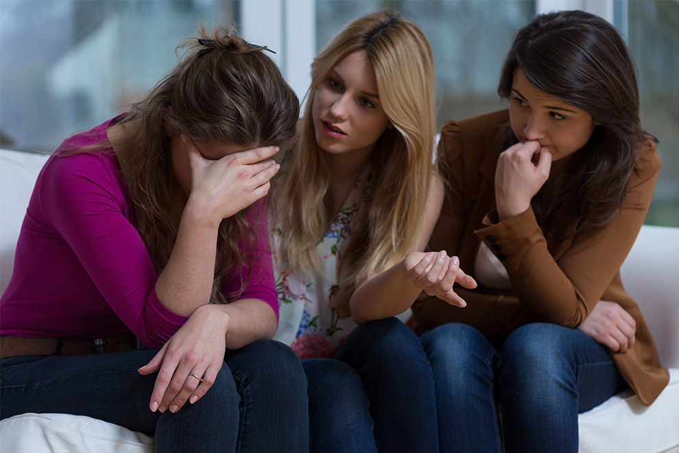 Dinge, die du zu deiner depressiven Freundin sagen kannst