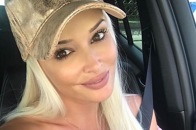 Daniela Katzenberger zeigt sich mit brünetten Haaren