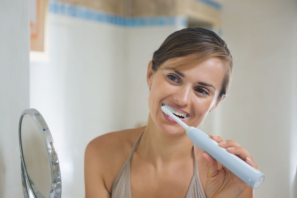 Putzen elektrische Zahnbürsten wirklich gründlicher?