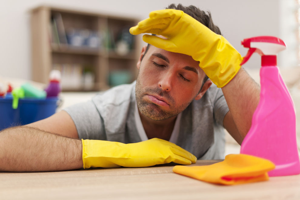 Männer, die putzen, sterben früher