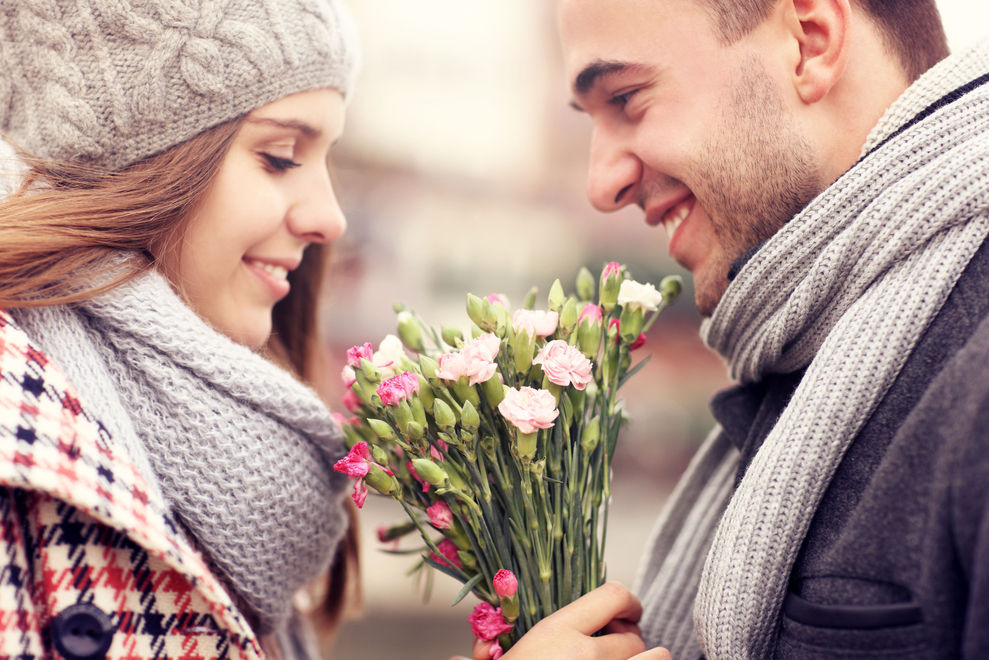 10 Dating-Regeln, die wieder cool werden sollten