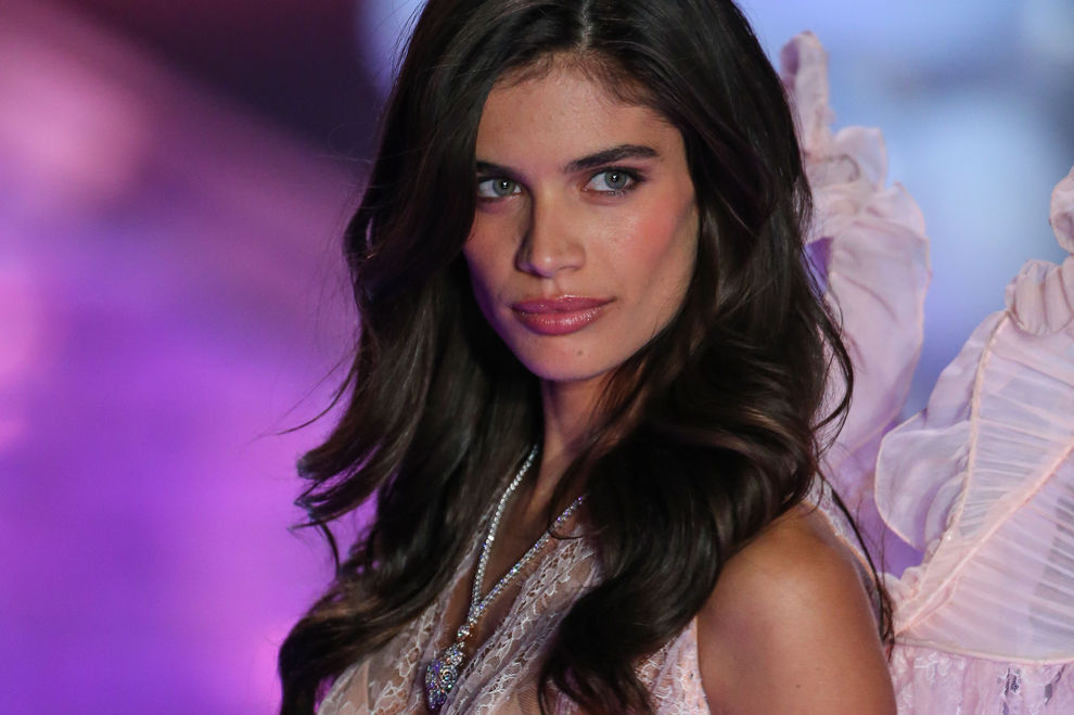 Victoria’s Secret-Model Sara Sampaio heimlich nackt fotografiert