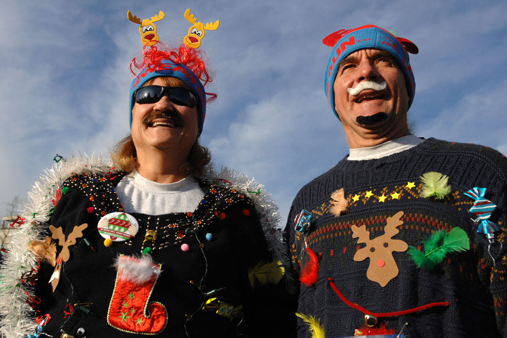 Das sind die 10 hässlichsten Weihnachtspullover aller Zeiten