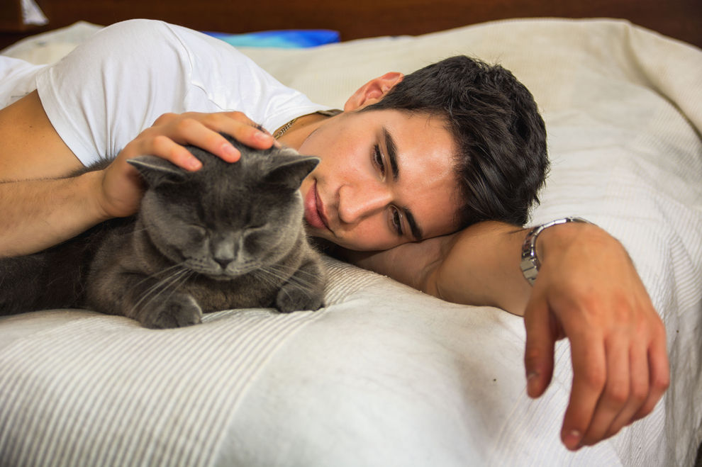 9 Gründe, warum du einen Katzenliebhaber daten solltest