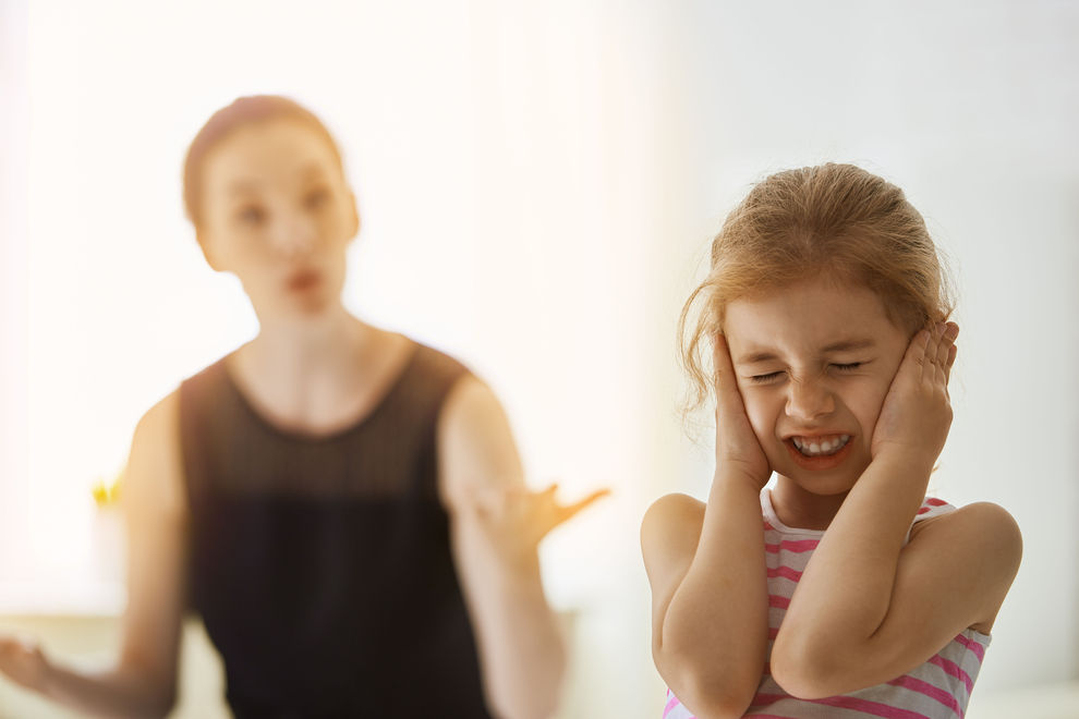 Diese 10 Dinge dürfen wir nie wieder zu Kindern sagen