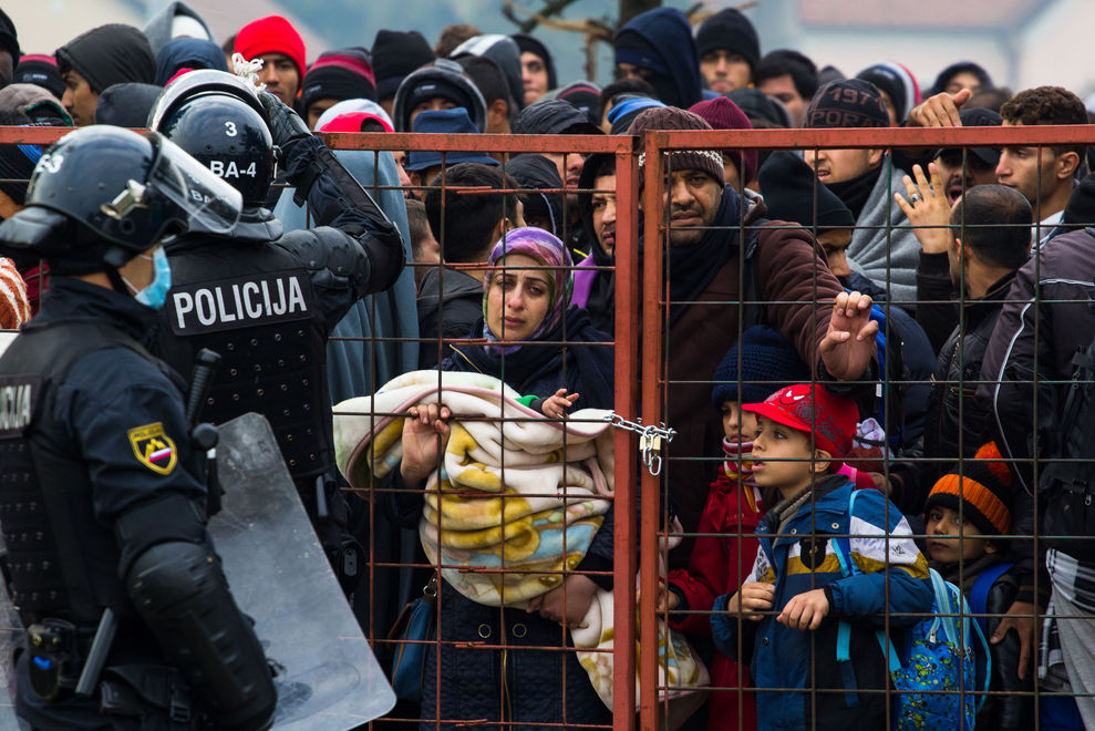 Frau filmt Flucht von Syrien nach Österreich