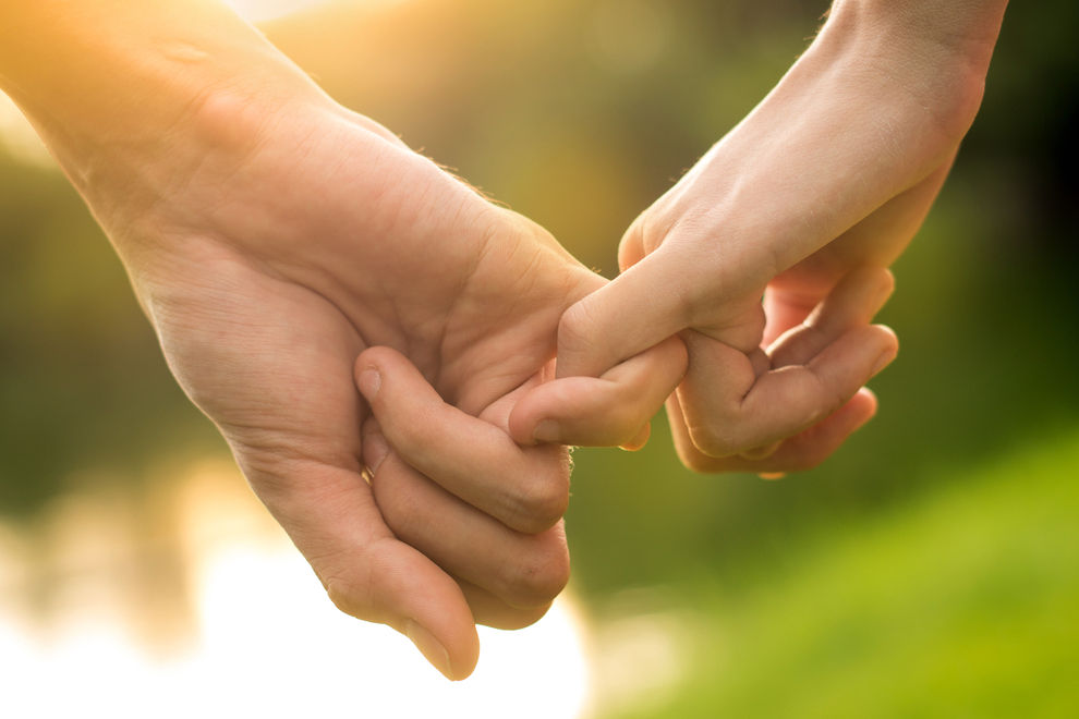 Wie Wichtig Bist Du Ihm Das Verrat Die Art Wie Er Deine Hand Halt