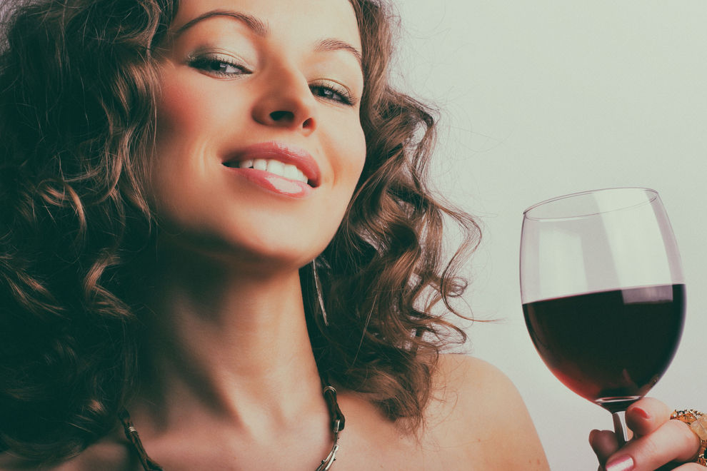 So verändert sich das Liebesspiel unter Alkoholeinfluss So verändert sich das Liebesspiel unter Alkoholeinfluss