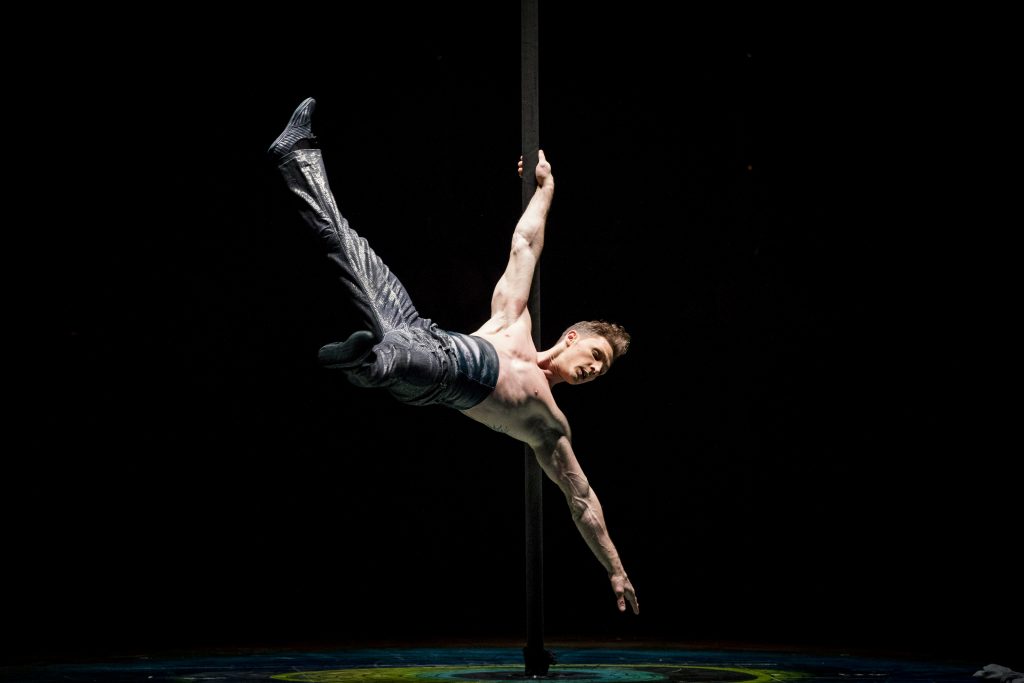 Cirque du Soleil-Akrobat stürzt während einer Show in den Tod