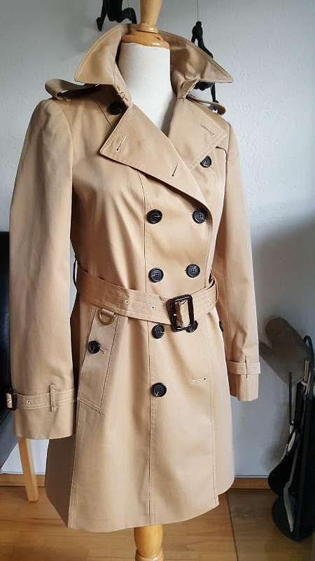 Burberry Trenchoat – Gibt’s in der willhaben App