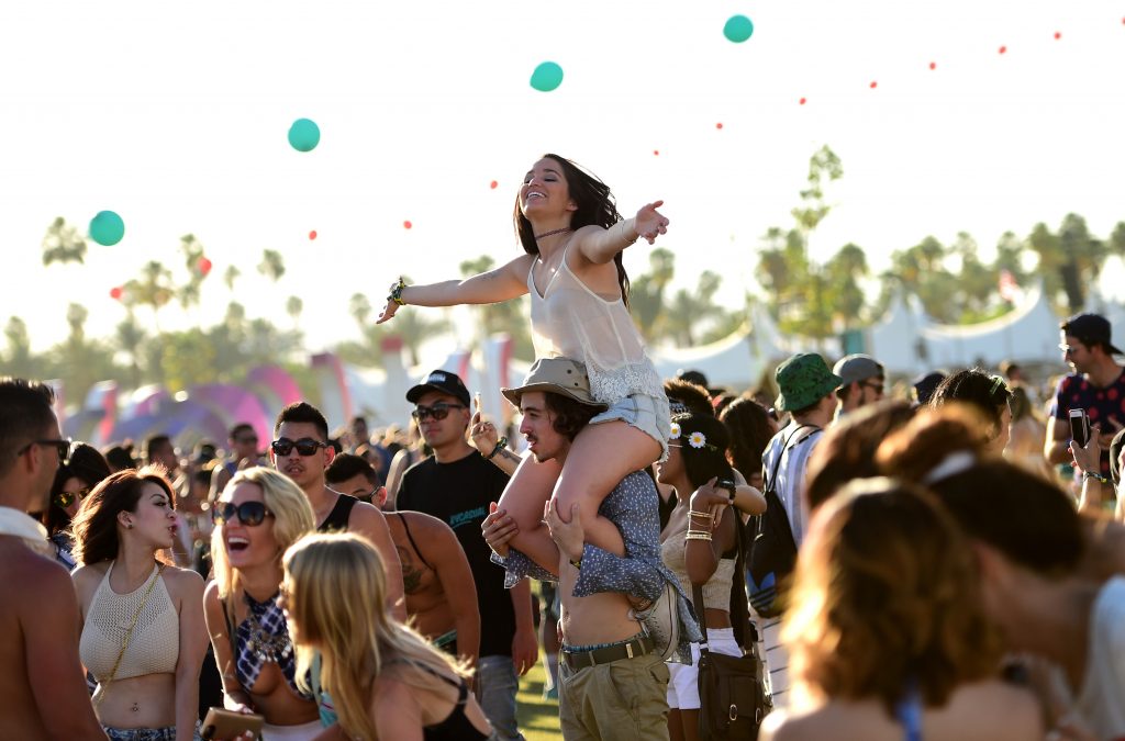 Fürs Festival packen: Mit dieser Packliste wird dein Sommer ein voller Erfolg