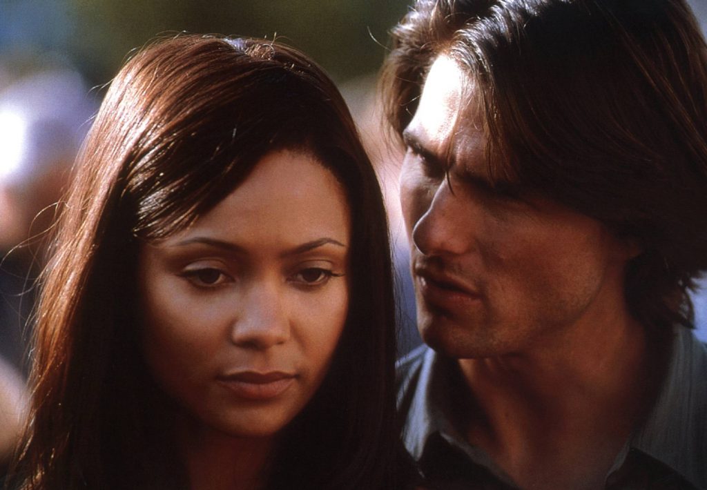 Thandie Newton spiele in "Mission Impossible II" die Flamme von Tom Cruise. Sie beschwerte sich, dass die Kusszenen zu feucht waren und zu oft wiederholt werden mussten.