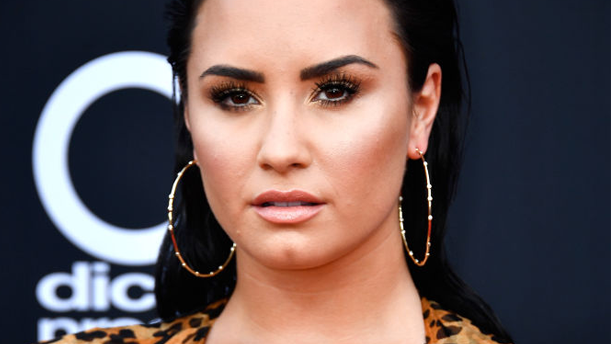 Demi Lovato wegen Heroin-Überdosis im Krankenhaus