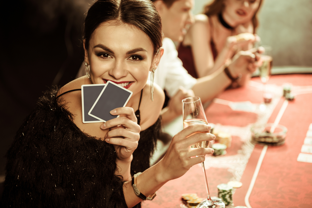 Frauen im Poker-Fieber: Diese Ladys räumen jedes Casino leer