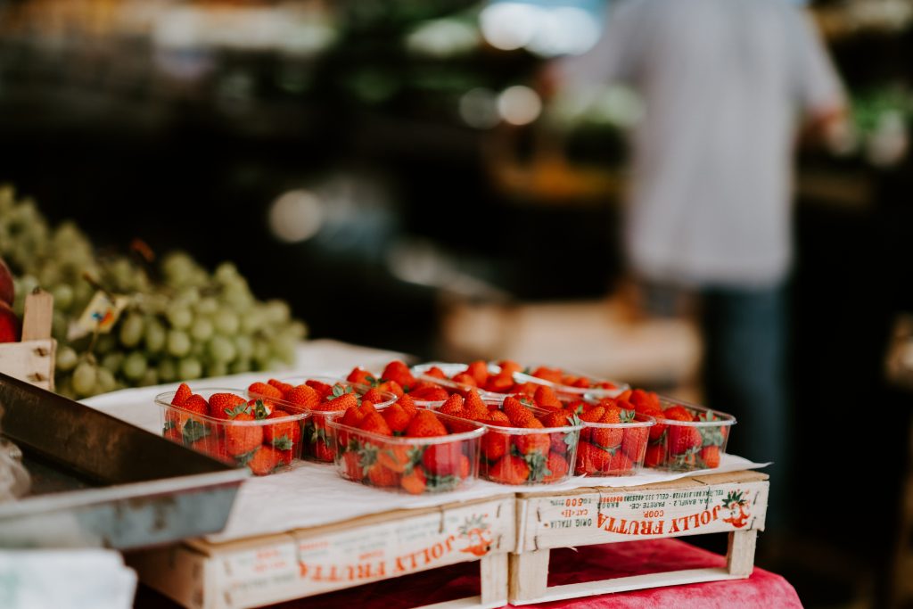 Nadeln in Erdbeeren gefunden: Australische Behörden warnen