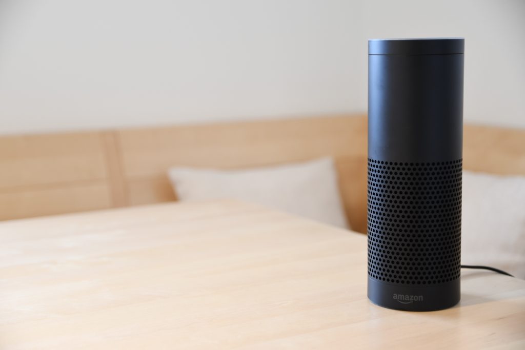 Amazon kündigt Alexa Ohrringe, Kopfhörer und Brillen an