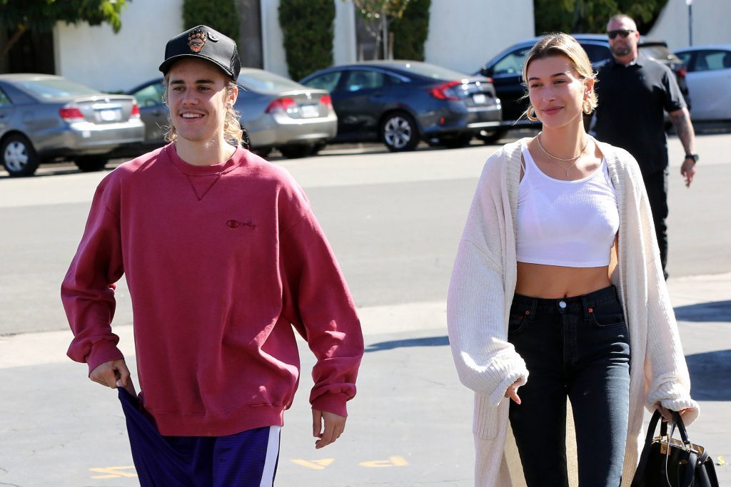 Justin und Hailey Bieber präsentieren ihren „Sohn“ auf Instagram