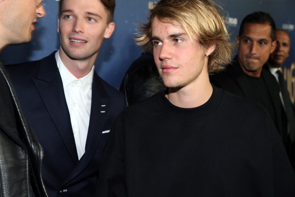 Ihr könnt euch jetzt Justin Biebers eigene Mode-Kollektion „Drew“ kaufen