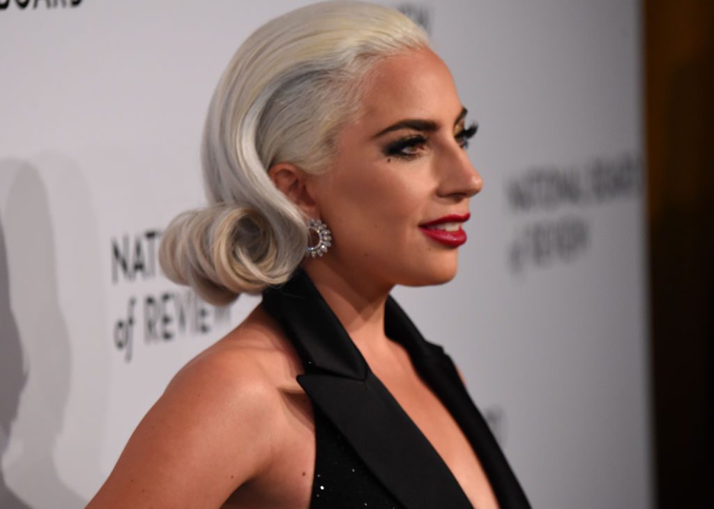 Lady Gaga entschuldigt sich für Zusammenarbeit mit R.Kelly