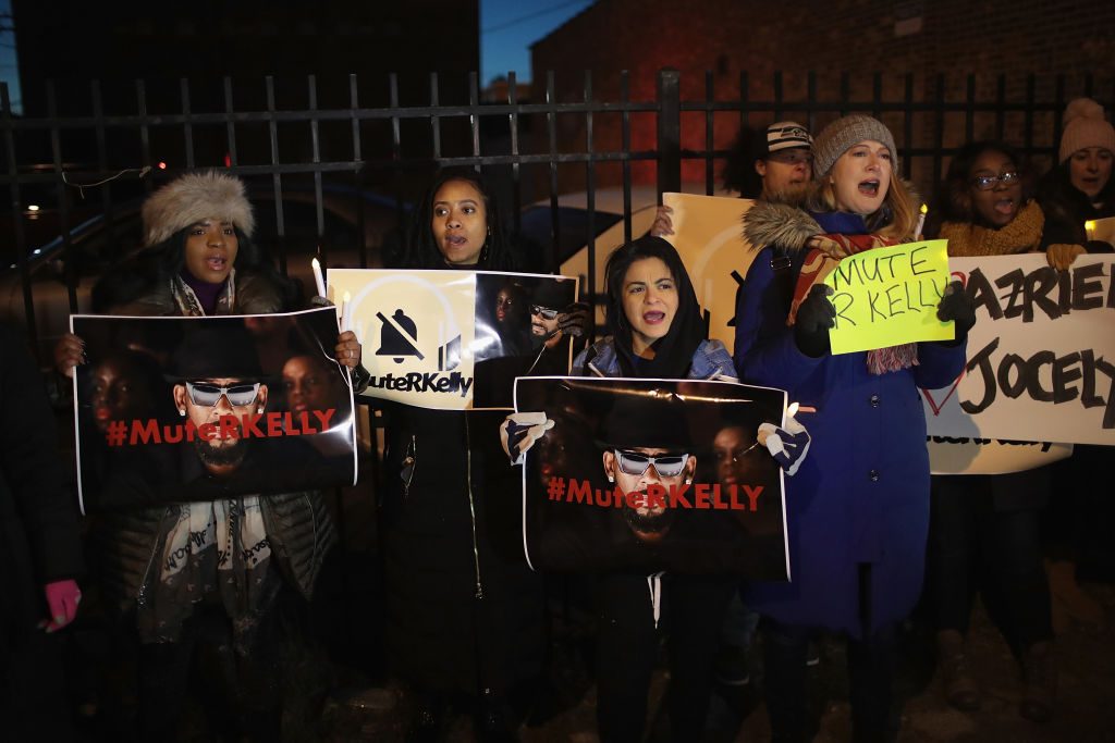 R. Kelly Konzert nach Protestaktion in Deutschland abgesagt