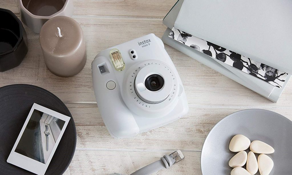 Sofortbildkamera: So bekommst du gratis eine Fujifilm Instax Mini 9!