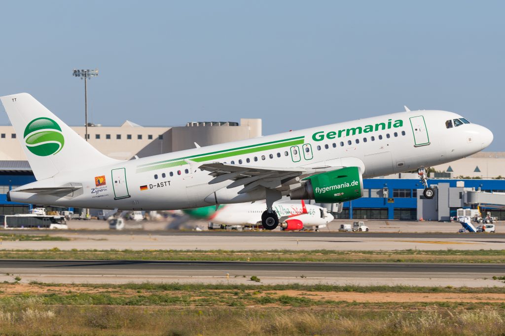 Germania fliegt in die Insolvenz