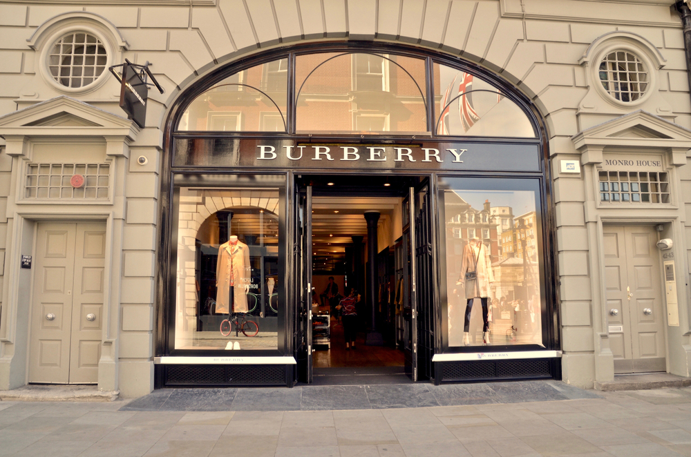 Burberry entschuldigt sich für Selbstmord-Pullover