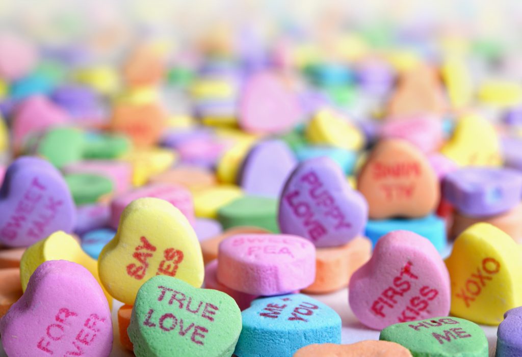 Die 14 nervigsten Sprüche für Singles zum Valentinstag