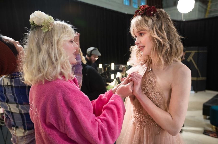 GNTM 2019: Theresia hat sich die Beine verlängern lassen