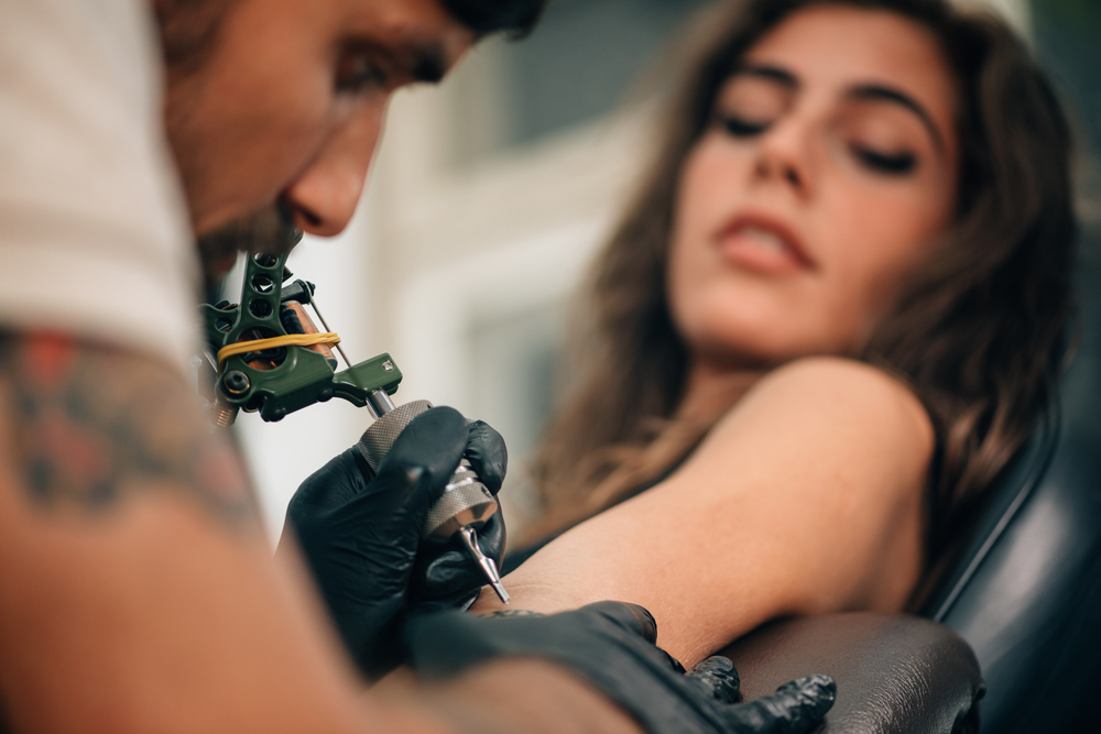 Schwestern-Tattoos: Die 10 schönsten Tattoo-Motive für Schwestern