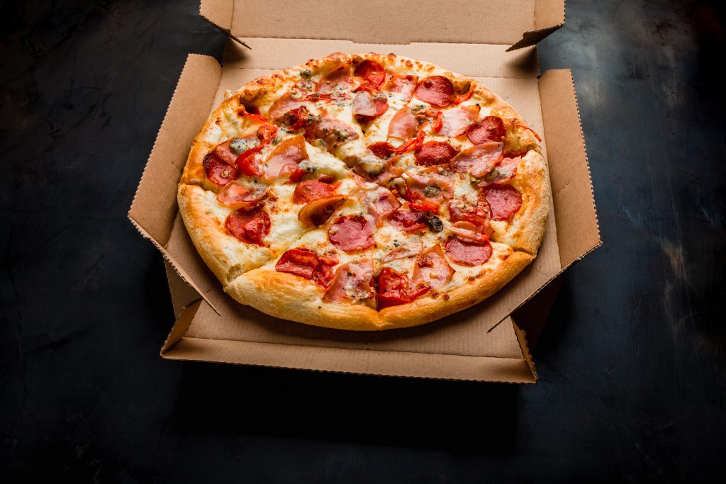 Versteckter Hilfeschrei: Frau bestellt Pizza bei Notruf
