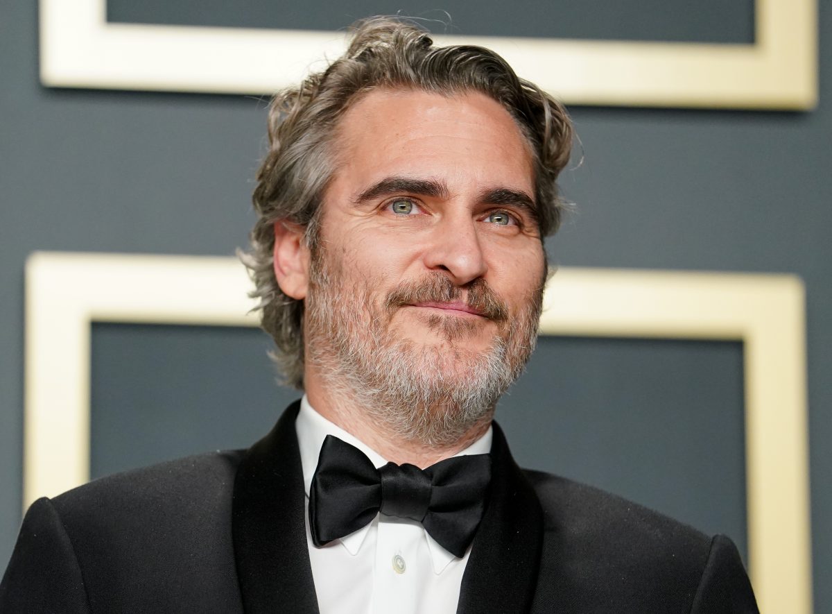 Joaquin Phoenix rettet Kuh und ihr Baby aus Schlachthof