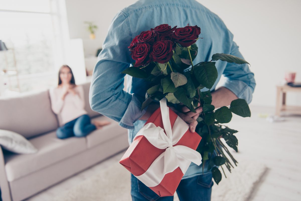 Love Bombing: Das steckt hinter dem Dating-Trend