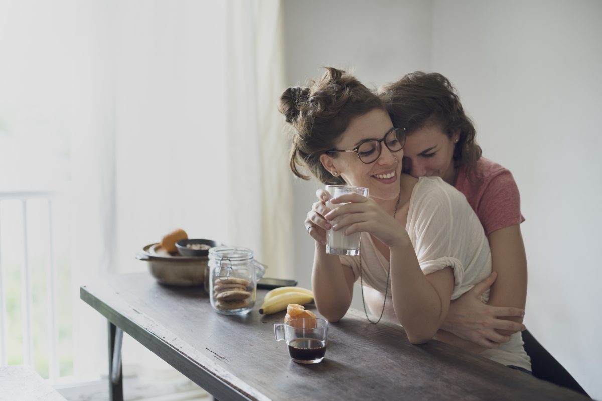 5 Tipps, wie du dich neu in deinen Partner verliebst