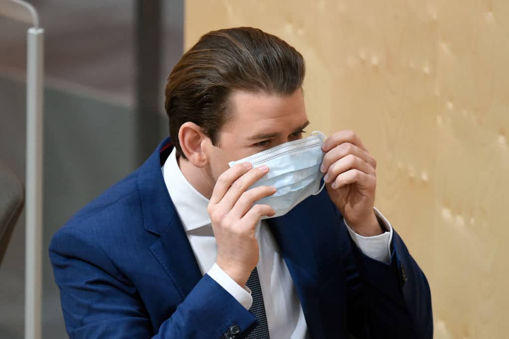 Sebastian Kurz: Ausweitung der Maskenpflicht und Tracking soll kommen