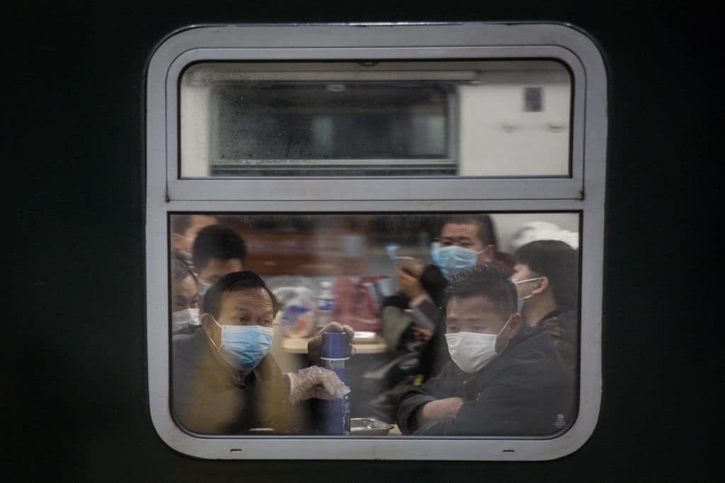 Ende des Ausreiseverbots in Wuhan: Tausende Menschen strömen aus der Stadt