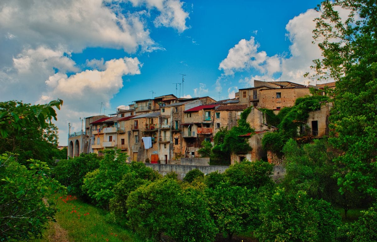 In dieser italienischen Stadt kannst du Häuser für 1 Euro kaufen