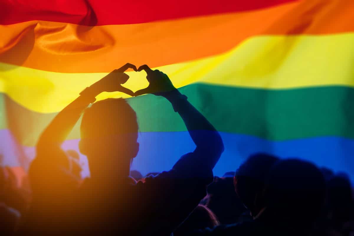 Diese Labels feiern die LGBTQI+ Community mit eigenen Kollektionen