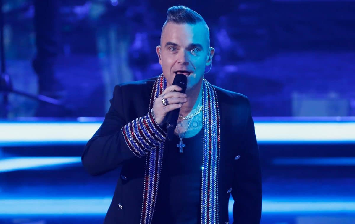 Robbie Williams: „Ich besuche andere Leute, um in ihre Pools zu pinkeln“