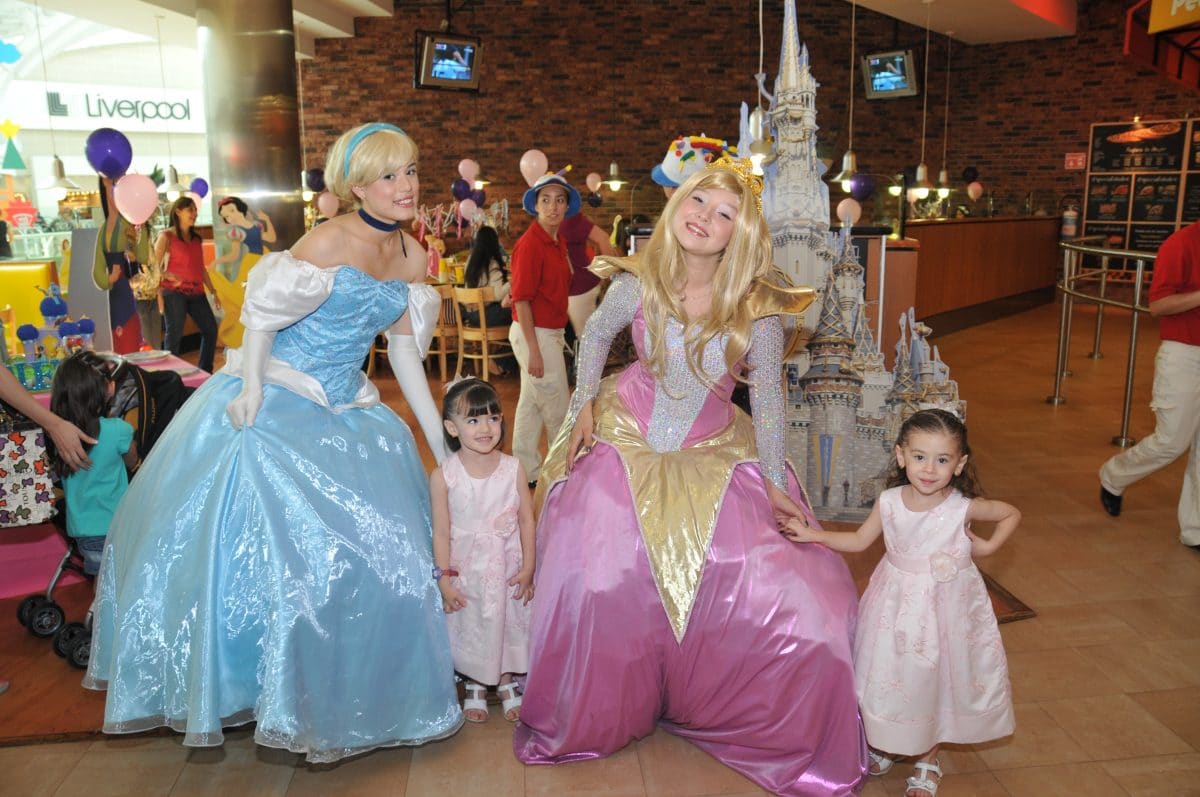So süß würden die Kinder der Disney-Prinzessinnen aussehen