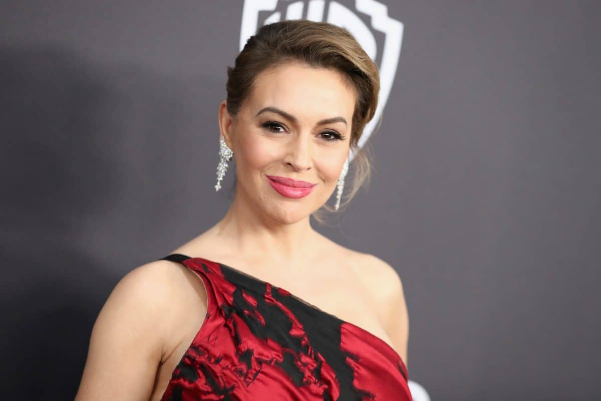 Alyssa Milano leidet nach Covid-19-Erkrankung unter Haarausfall