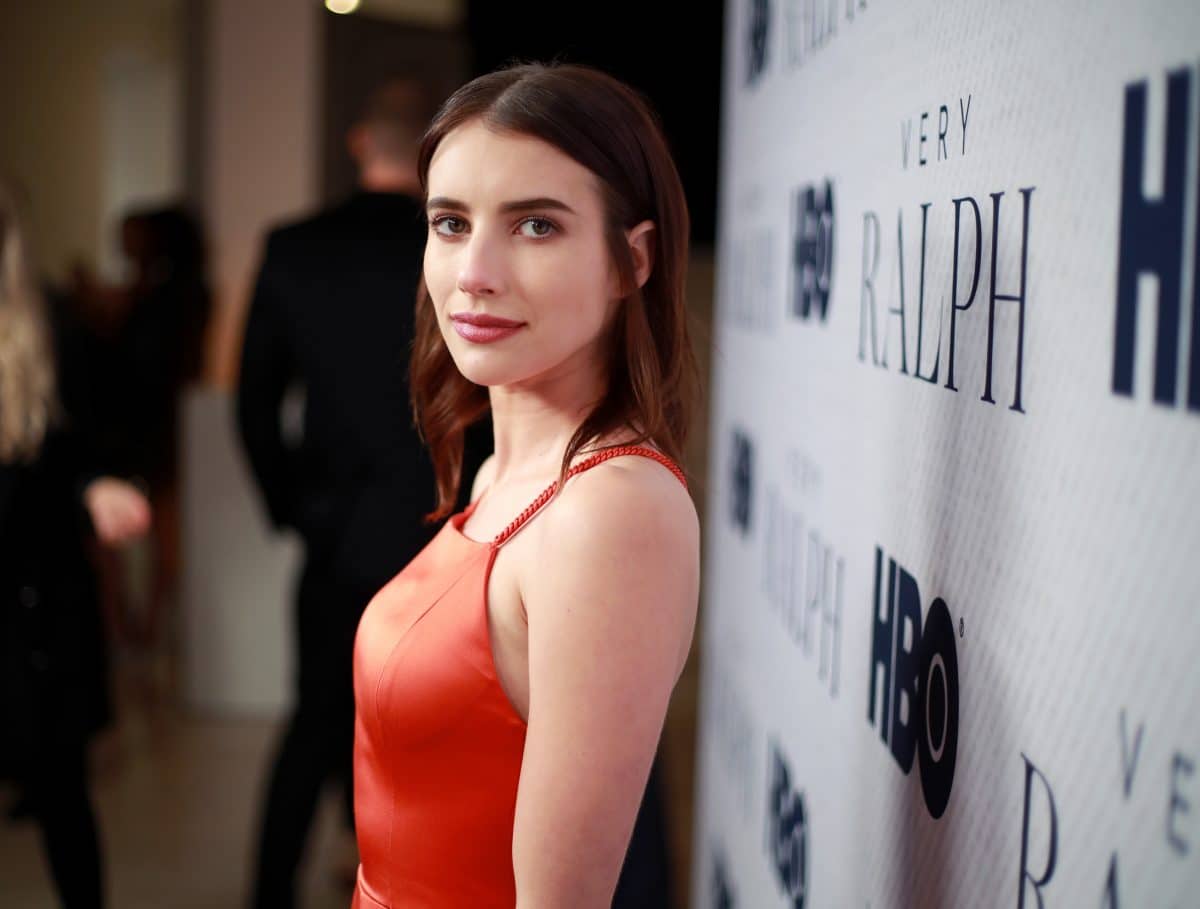 Emma Roberts bestätigt Schwangerschaft mit Babybauch-Fotos